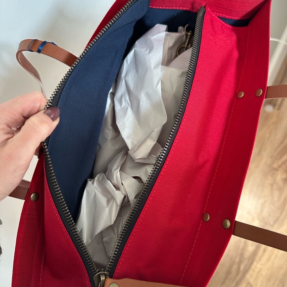 Parker Thatch East West Mimi - Picture 4 of 7